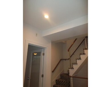 27 Wigglesworth St unit 3, Roxbury Crossing, MA 02120 - photo 7