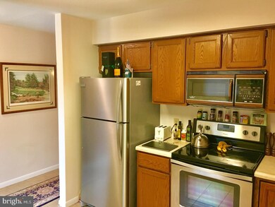 152 Valley Stream Cir, Chesterbrook, PA 19087 - photo 4