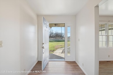 607 N Michigan Ave, Coldwater, MI 49036 - photo 2