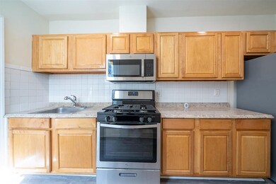 241 New York Ave unit 3, Jersey City, NJ 07307 - photo 2