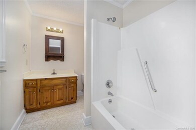 2611 Shearer Dr, Statesville, NC 28625 - photo 5