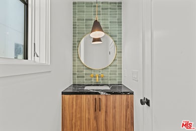 14535 Killion St, Sherman Oaks, CA 91411 - photo 6