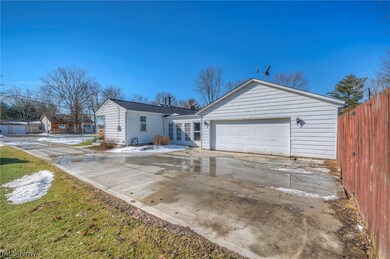 229 Forest St, Lagrange, OH 44050 - photo 6