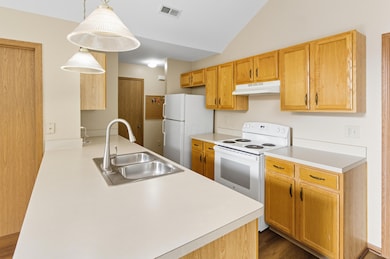 1962 Farmbrook Cir N unit 6, Grove City, OH 43123 - photo 7