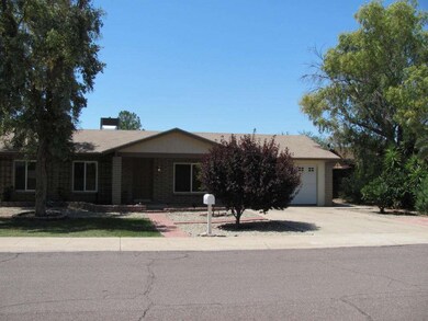 3936 S Westfall Dr 002