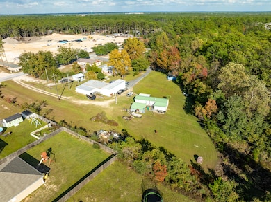 176 Bourbon St, Freeport, FL 32439 - photo 3