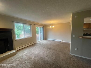 4923 Rollins Dr, Anchorage, AK 99508 - photo 7