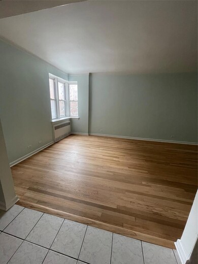 New Hampshire House Condos unit B14, Rego Park, NY 11374 - photo 3