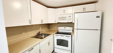 6 Coventry A, West Palm Beach, FL 33417 - photo 7