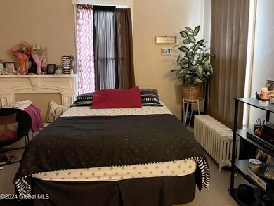 11 N Manning Blvd, Albany, NY 12206 - photo 4