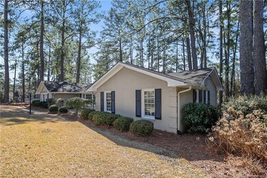 2515 Mirror Lake Dr, Fayetteville, NC 28303 - photo 2