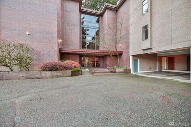 5915 Highway Place unit 303, Everett, WA 98203 - photo 3