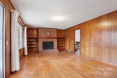 24 Hy Vu Dr, Waynesville, NC 28786 - photo 5