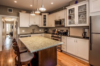 176 L St unit 3, Boston, MA 02127 - photo 2