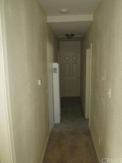 501 W Pear St, Compton, CA 90222 - photo 7