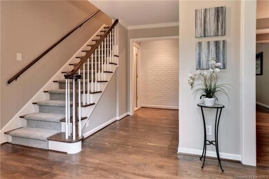 Wide, Bright Foyer