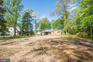 1914 Hidden Point Rd, Annapolis, MD 21409 - photo 2