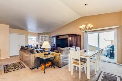 718 E Sack Dr, Phoenix, AZ 85024 - photo 5