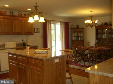 4730 Heckman Dr, Saint Thomas, PA 17252 - photo 2