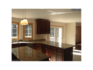 689 N Chillicothe Rd, Aurora, OH 44202 - photo 5