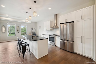 804 N Main St unit 2H, Rochester, MI 48307 - photo 7