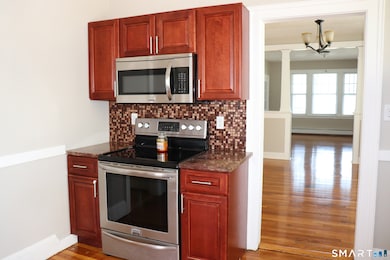 152 Lyons St, New Britain, CT 06052 - photo 6