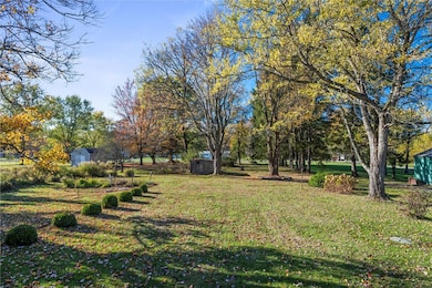 8324 Lamor Rd, Mercer, PA 16137 - photo 2