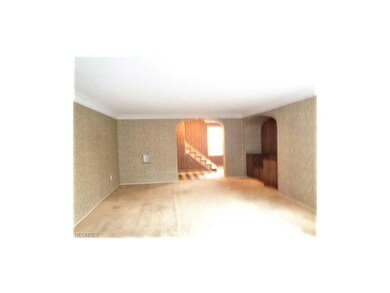 3399 Superior Park Dr, Cleveland Heights, OH 44118 - photo 3