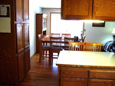 205 NW Sinclair Dr, Grants Pass, OR 97526 - photo 7