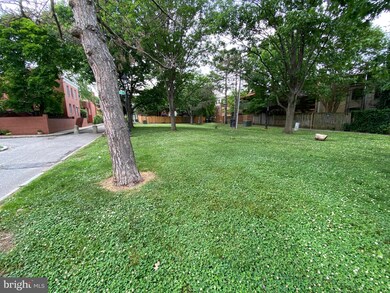 1035 W Barre St, Baltimore, MD 21230 - photo 4