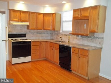 13 Lawnton Rd, Norristown, PA 19401 - photo 3