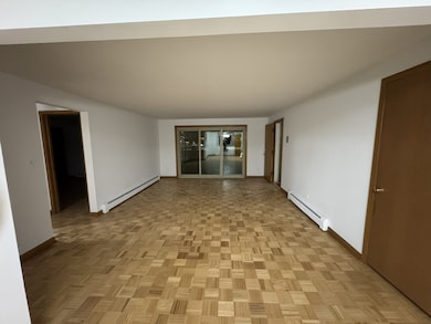 6875 N Northwest Hwy unit 1D, Chicago, IL 60631 - photo 2