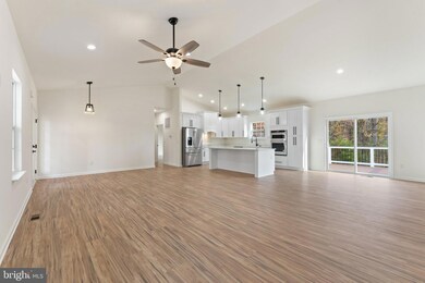 0 Kimberwood Ln unit VAFQ2019816, Midland, VA 22728 - photo 5