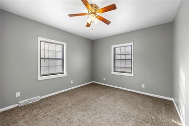 4616 N Hardesty Ave, Kansas City, MO 64117 - photo 7