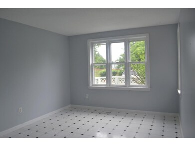 200 Winding Pond Rd unit 200, Londonderry, NH 03053 - photo 5