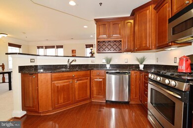 3555 Huntley Manor Ln unit 86, Alexandria, VA 22306 - photo 3