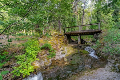 988 Savage Creek Rd, Grants Pass, OR 97527 - photo 3