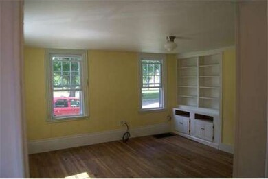 21 Pond St, Newburyport, MA 01950 - photo 5