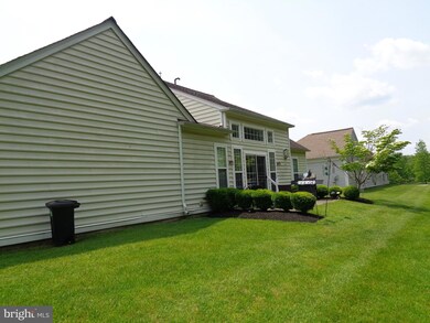 81 Matlack Dr, Voorhees, NJ 08043 - photo 4