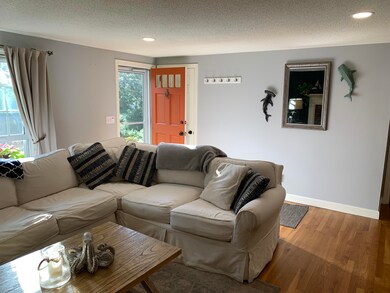 865 W Yarmouth Rd, Yarmouth Port, MA 02675 - photo 4