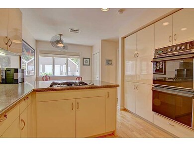 400 Meshanticut Valley Pkwy unit 4, Cranston, RI 02920 - photo 3