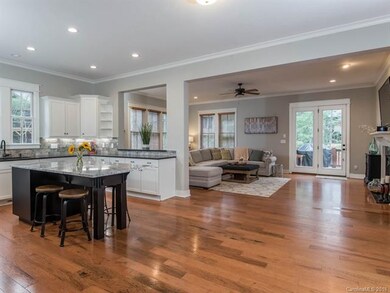 Amazing Open Plan!