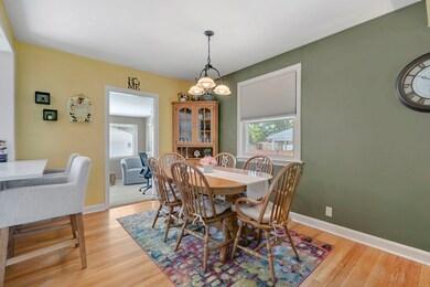 1353 Portsmouth Ave, Westchester, IL 60154 - photo 5