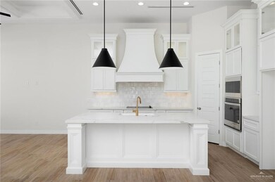 503 W Garrison Dr, Pharr, TX 78577 - photo 7