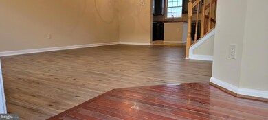 304 Kirby St, Manassas Park, VA 20111 - photo 2