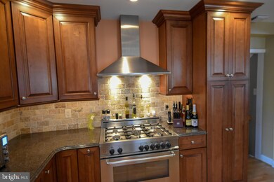 128 Beechtree Dr, Broomall, PA 19008 - photo 5