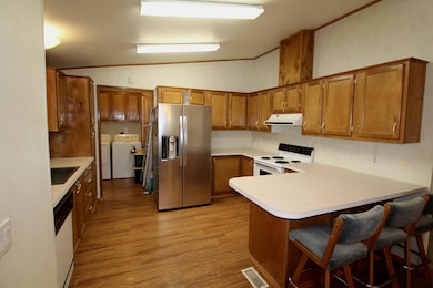 22071 Highway 62 unit 52, Shady Cove, OR 97539 - photo 3