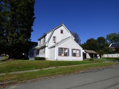 9 Pine St, Greenfield, MA 01301 - photo 2