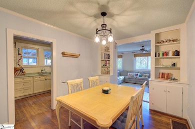 204 Long Hill St, Greenville, SC 29605 - photo 5