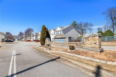 4745 Beacon Ridge Ln, Flowery Branch, GA 30542 - photo 3